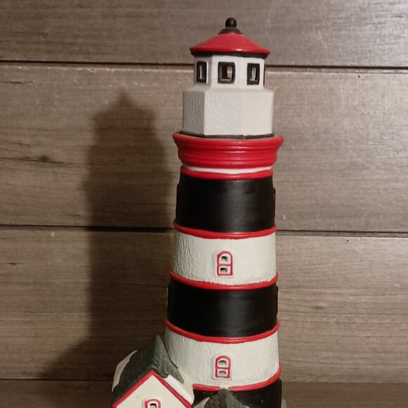 Vintage Lemax Christmas Village Plymouth Corners Lighthouse 1998 No Light Cord - Picture 2 of 10